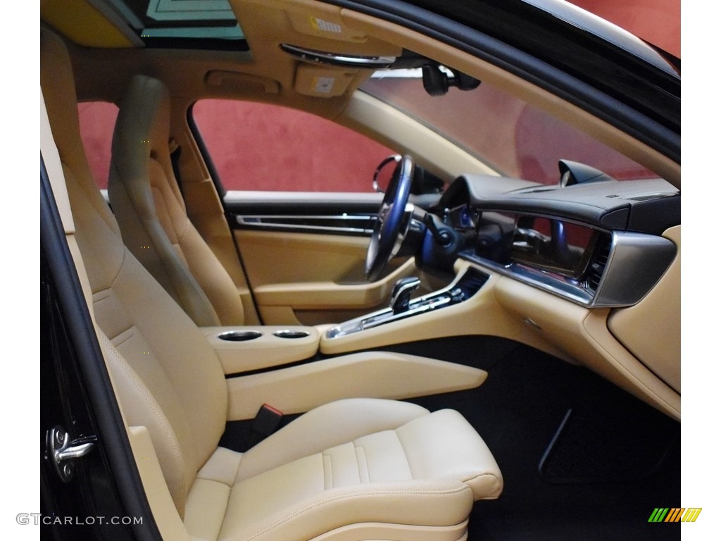 2018 Panamera 4 - Black / Black/Luxor Beige photo #20