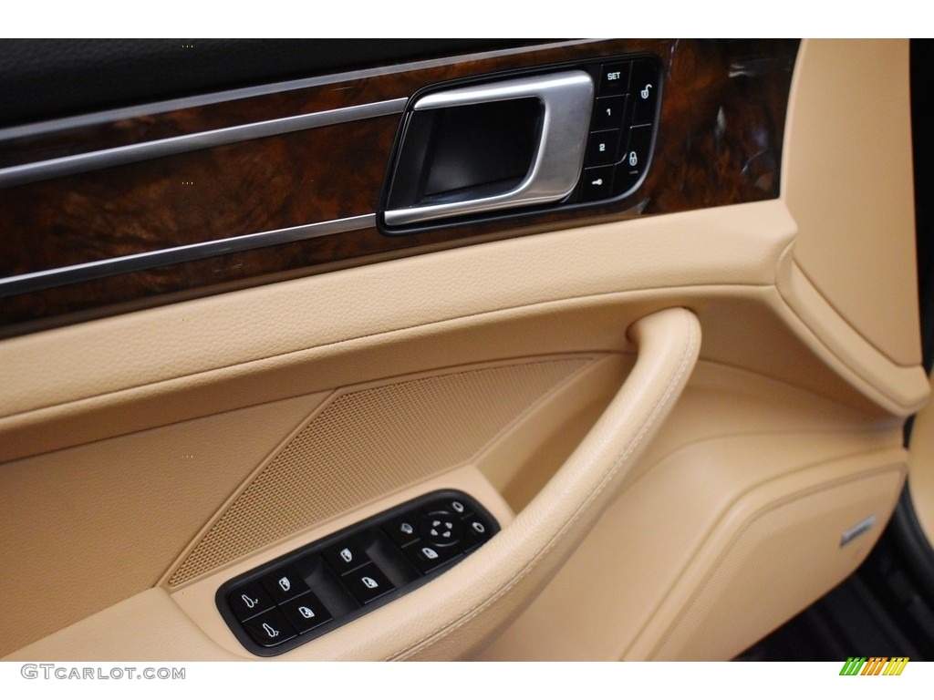 2018 Porsche Panamera 4 Black/Luxor Beige Door Panel Photo #142302869