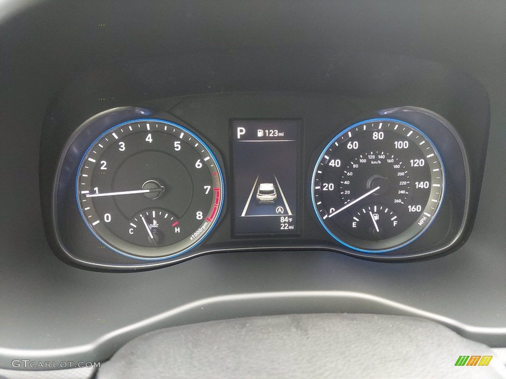 2022 Hyundai Kona SEL Gauges Photos