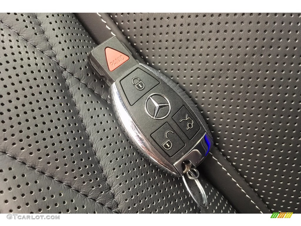 2017 Mercedes-Benz S 63 AMG 4Matic Cabriolet Keys Photos