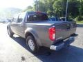 Gun Metallic - Frontier SV Crew Cab 4x4 Photo No. 4