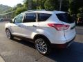 Oxford White - Escape SE 4WD Photo No. 5