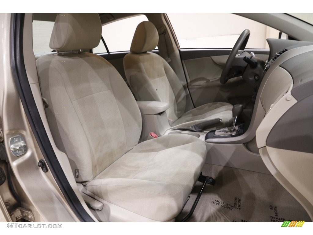 2010 Corolla LE - Desert Sand Metallic / Bisque photo #12