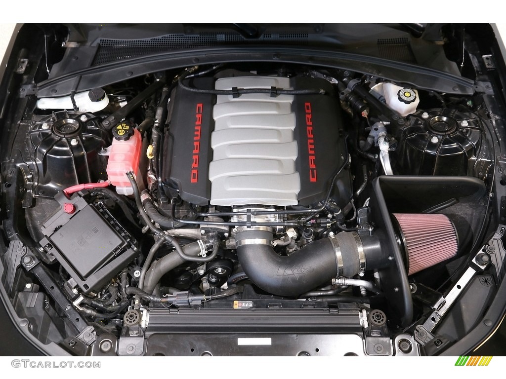 2019 Chevrolet Camaro SS Coupe Engine Photos