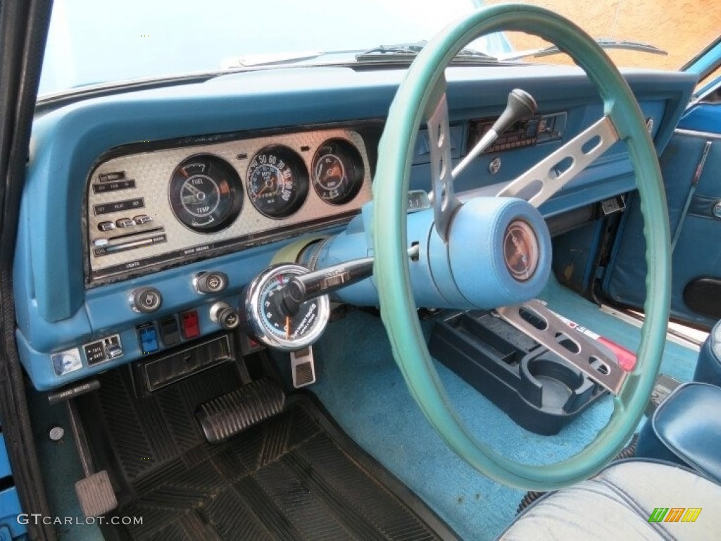 1977 Jeep Cherokee Chief 4x4 Levi's Blue Dashboard Photo #142315132