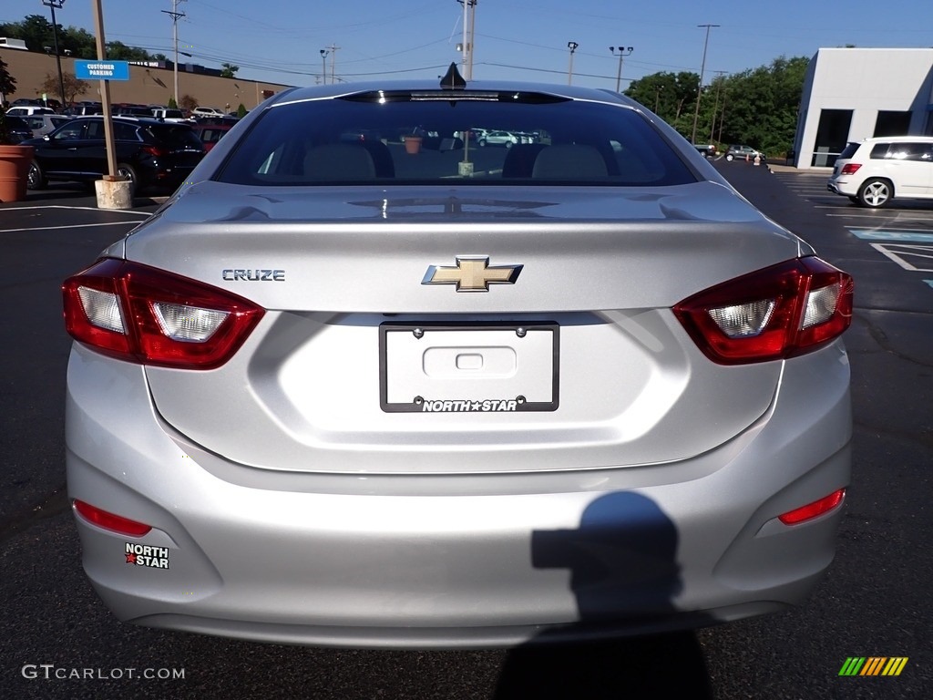 2019 Cruze LS - Silver Ice Metallic / Jet Black/­Galvanized photo #6