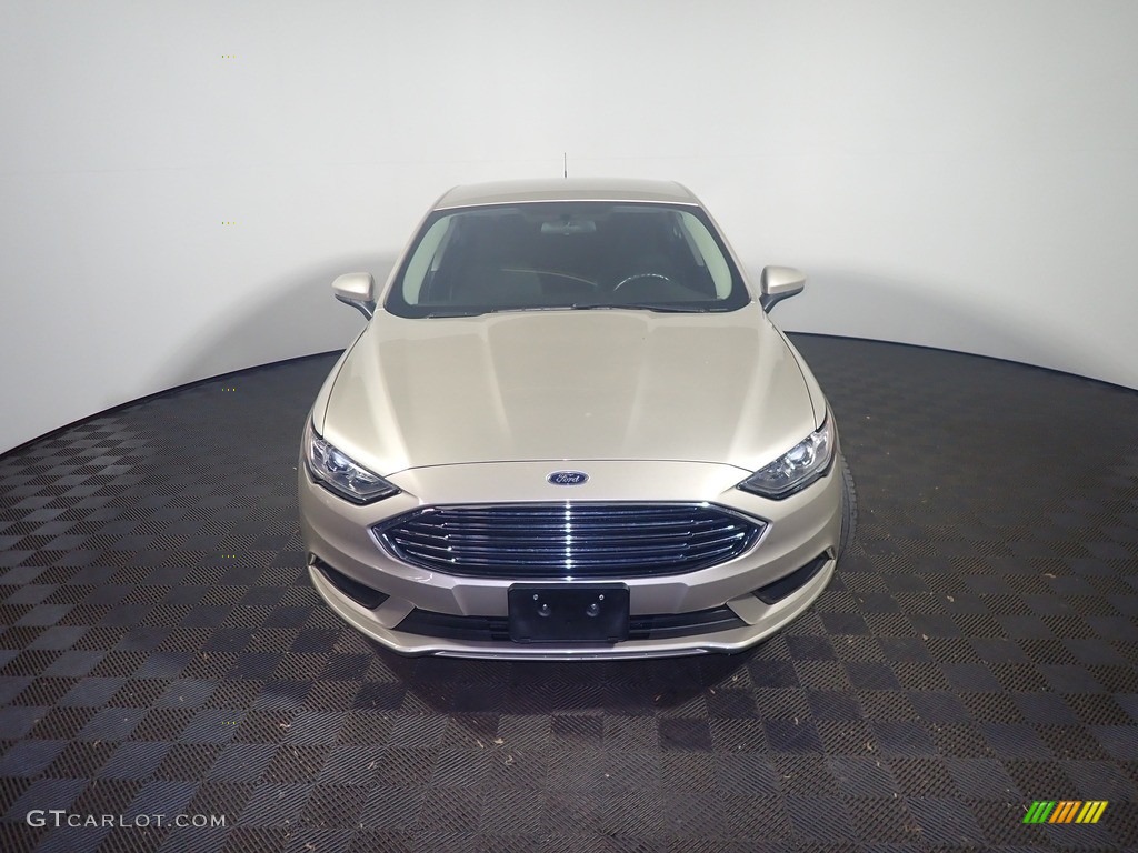 2018 Fusion SE - White Gold / Ebony photo #5