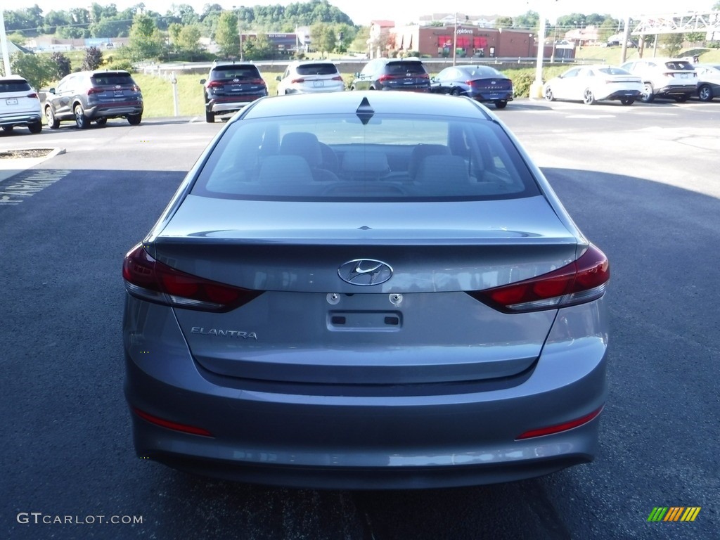 2018 Elantra SEL - Galactic Gray / Gray photo #7