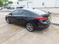 Phantom Black - Elantra SEL Photo No. 5