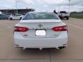 Super White - Camry SE Photo No. 6