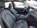 Super White - Camry SE Photo No. 28