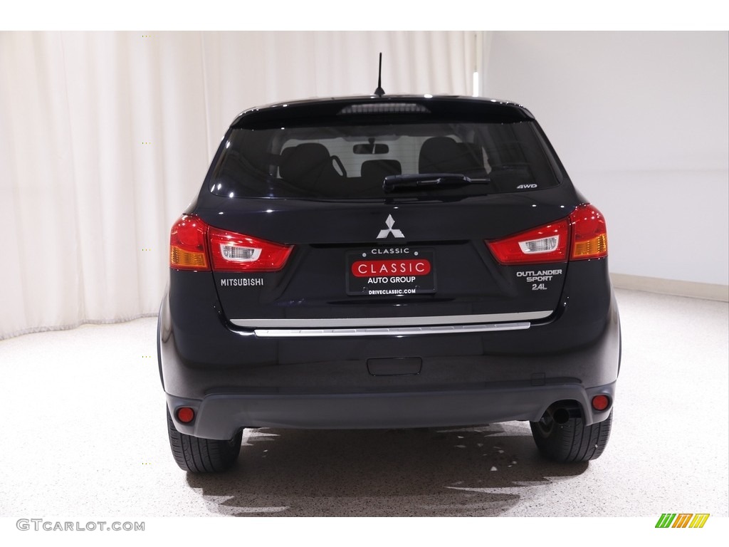 2016 Outlander Sport ES AWC - Labrador Black Pearl / Black photo #15