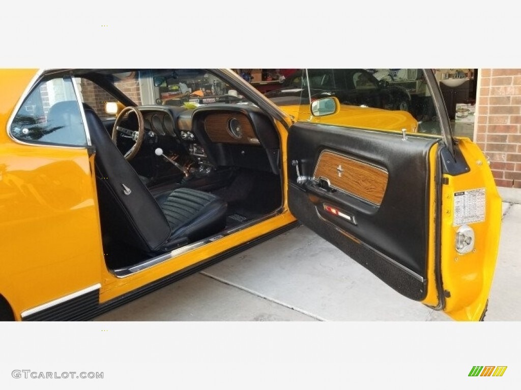1970 Ford Mustang Mach 1 Black Door Panel Photo #142324019