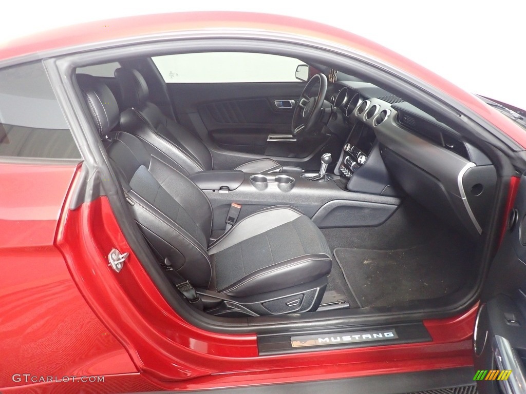 2020 Mustang GT Premium Fastback - Rapid Red / Ebony photo #37