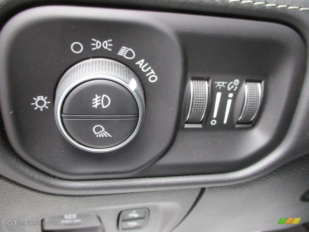 2021 Ram 1500 TRX Crew Cab 4x4 Controls Photo #142327049