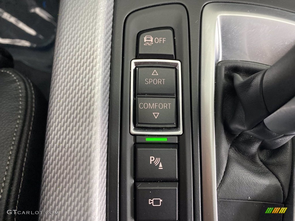 2018 X5 sDrive35i - Glacier Silver Metallic / Black photo #28