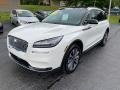 Front 3/4 View of 2021 Corsair Reserve AWD