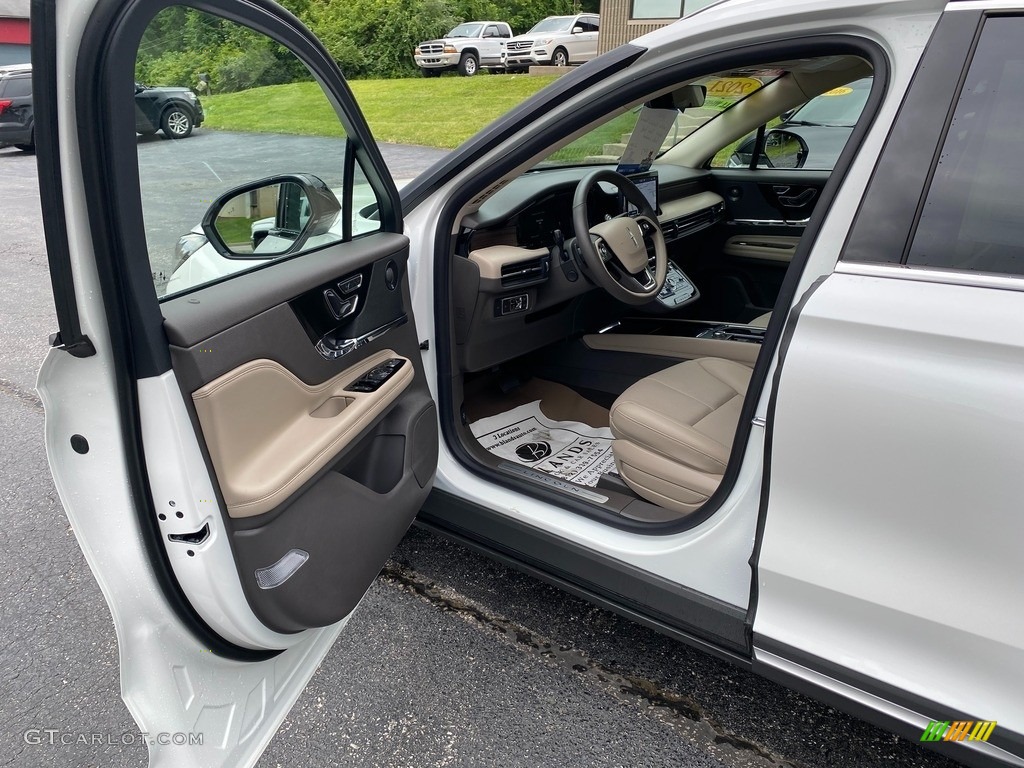 2021 Corsair Reserve AWD - Pristine White / Sandstone photo #12