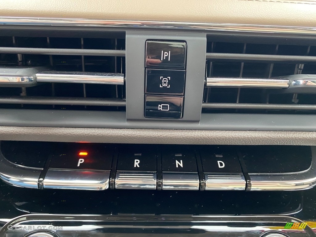 2021 Lincoln Corsair Reserve AWD Transmission Photos