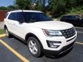 White Platinum - Explorer XLT 4WD Photo No. 5