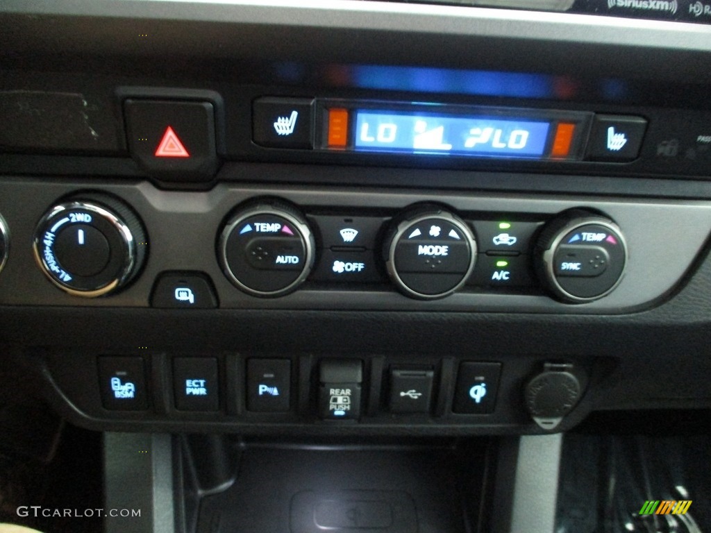 2020 Tacoma TRD Sport Double Cab 4x4 - Quicksand / Black photo #29