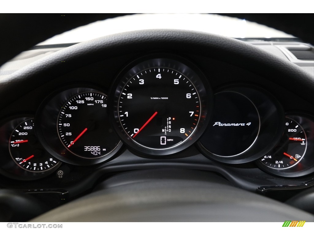 2015 Panamera 4 - Black / Black photo #9