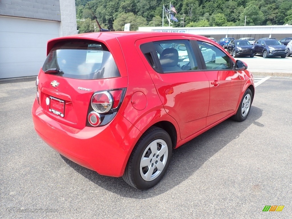 Red Hot 2014 Chevrolet Sonic LS Hatchback Exterior Photo #142337020