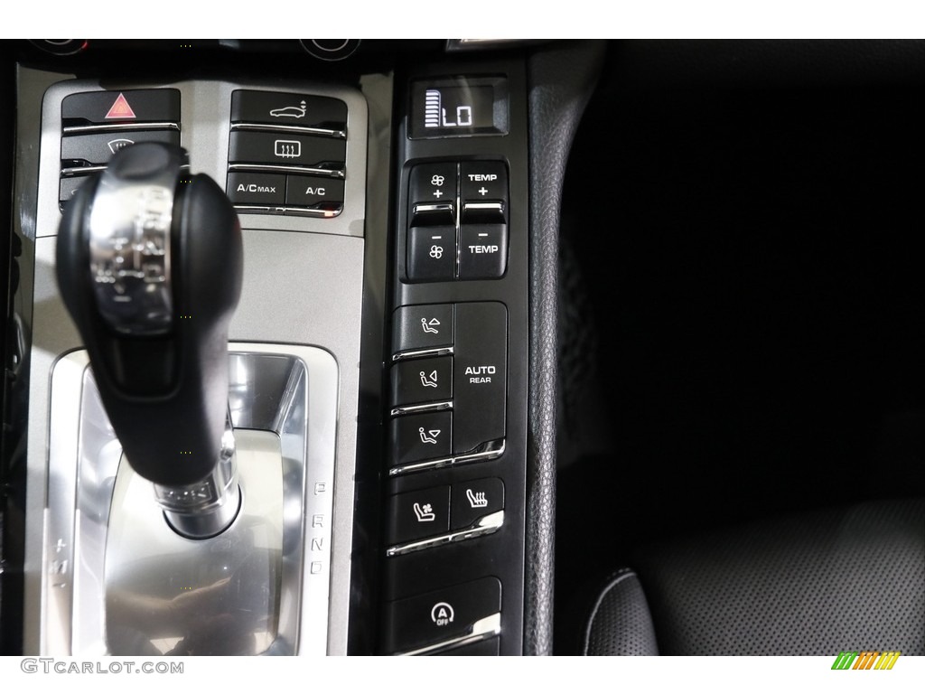 2015 Panamera 4 - Black / Black photo #17