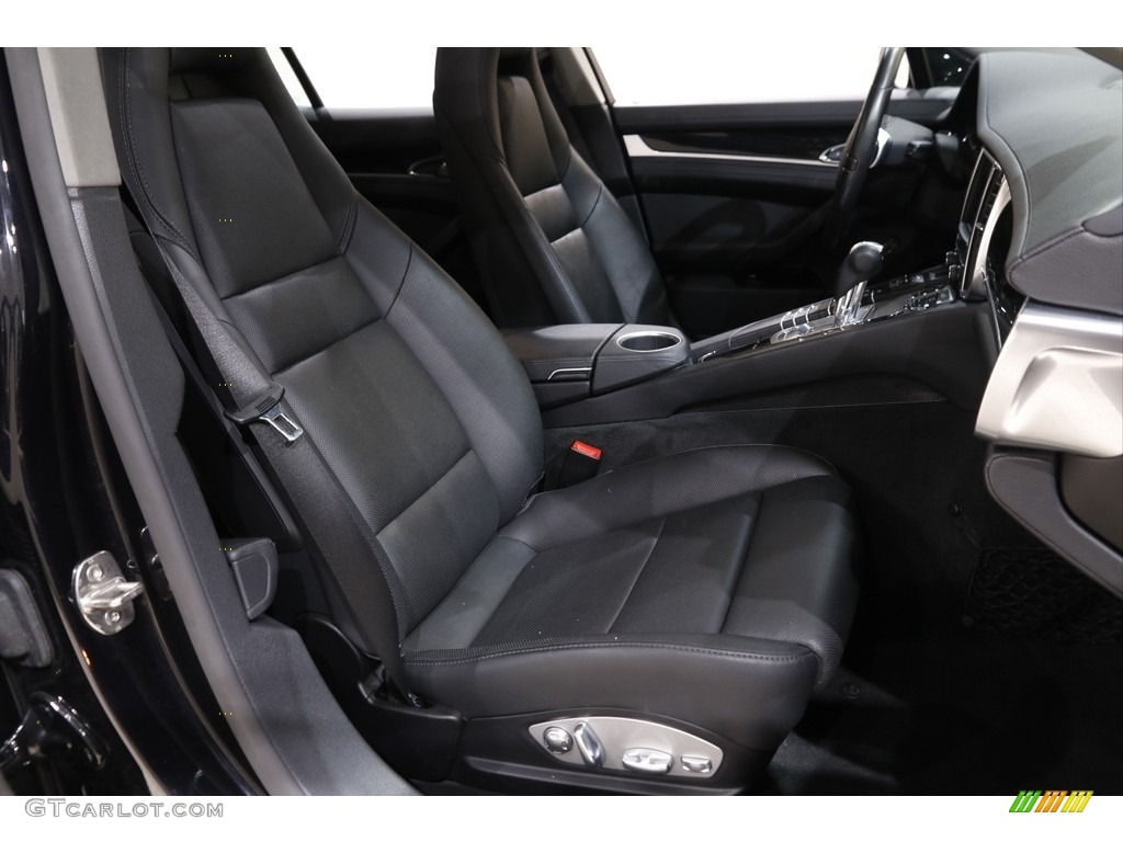 2015 Panamera 4 - Black / Black photo #18