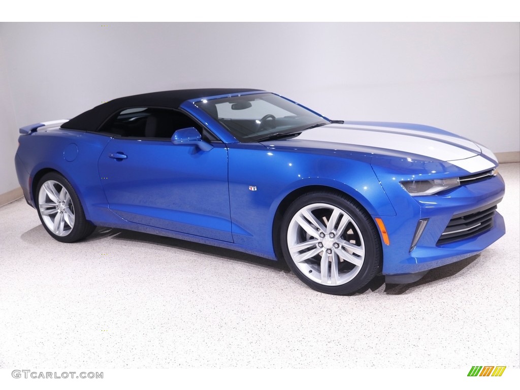 2017 Camaro LT Convertible - Hyper Blue Metallic / Jet Black photo #2