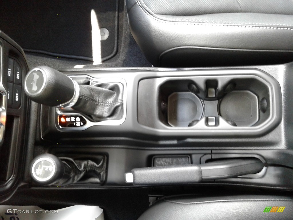 2021 Jeep Wrangler Unlimited Freedom Edition 4x4 Transmission Photos