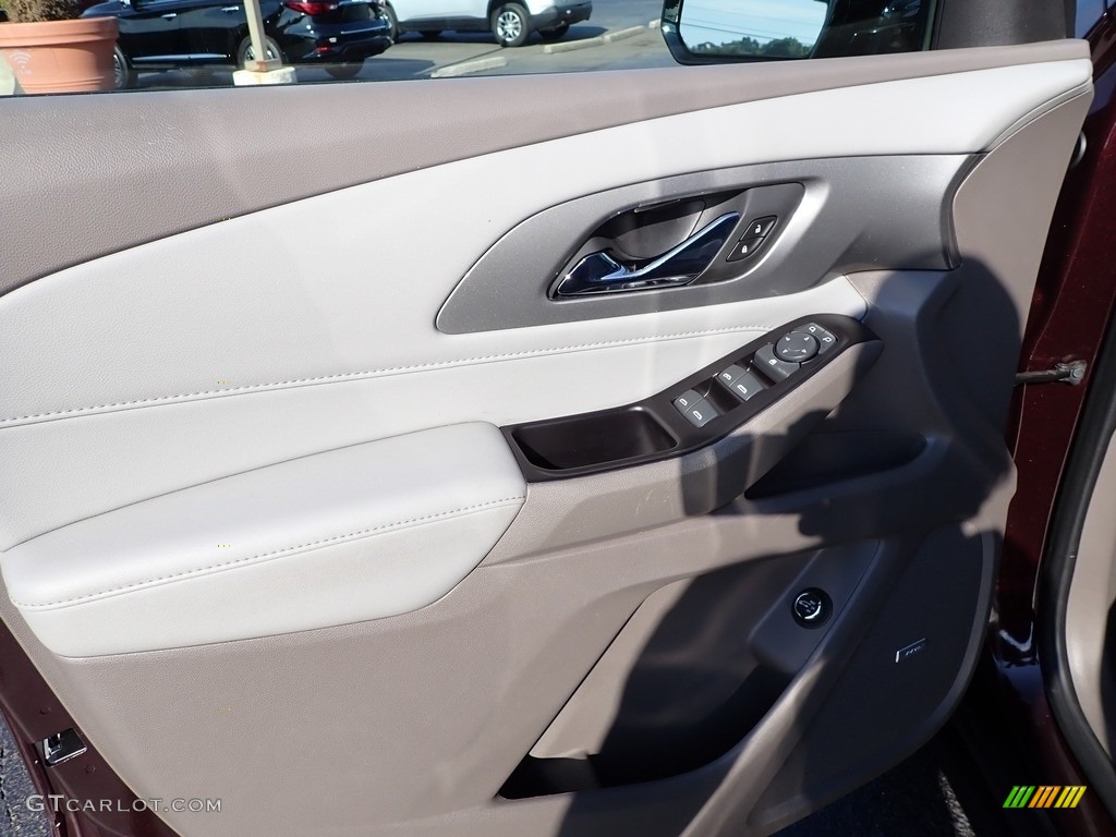 2019 Traverse LT AWD - Black Current Metallic / Dark Atmosphere/Medium Ash Gray photo #24