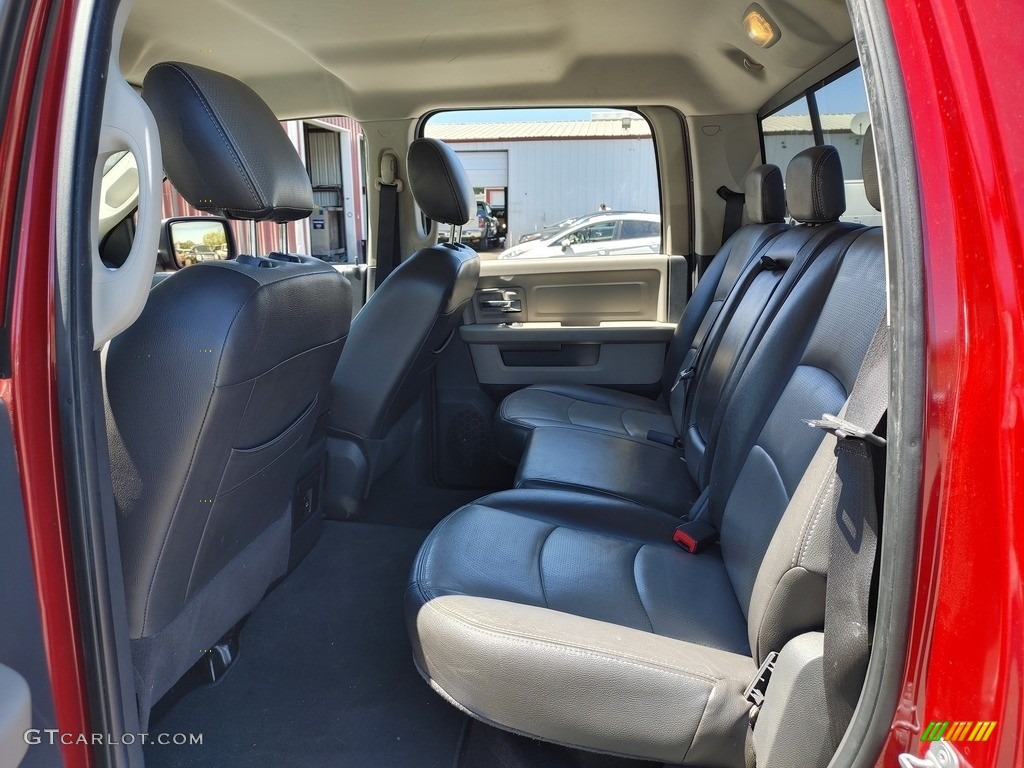 2010 Ram 1500 SLT Crew Cab - Flame Red / Dark Slate/Medium Graystone photo #10