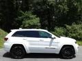 2021 Bright White Jeep Grand Cherokee Laredo 4x4  photo #5