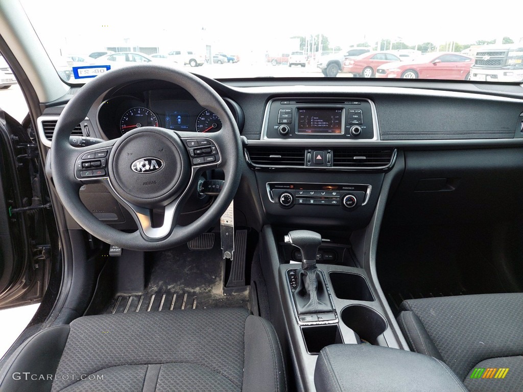 2016 Kia Optima LX Black Dashboard Photo #142344550