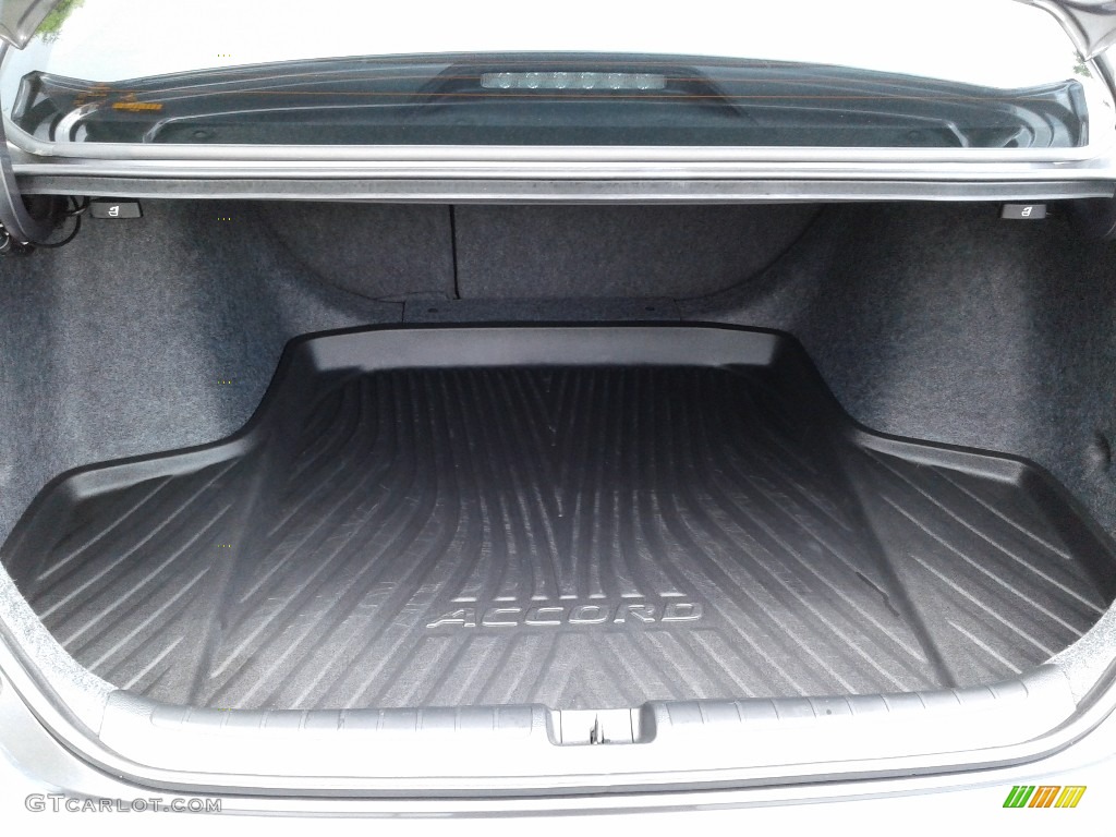 2018 Honda Accord EX Sedan Trunk Photos