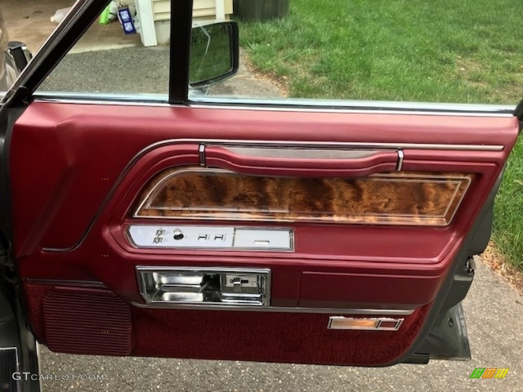 1982 Lincoln Town Car Standard Town Car Model Door Panel Photos