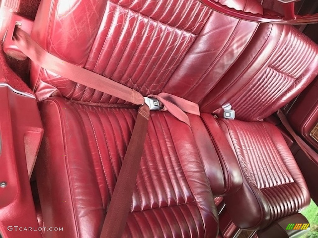 Dark Red Interior 1982 Lincoln Town Car Standard Town Car Model Photo #142347037