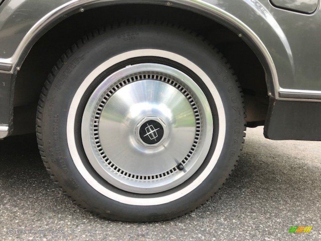 1982 Lincoln Town Car Standard Town Car Model Wheel Photos