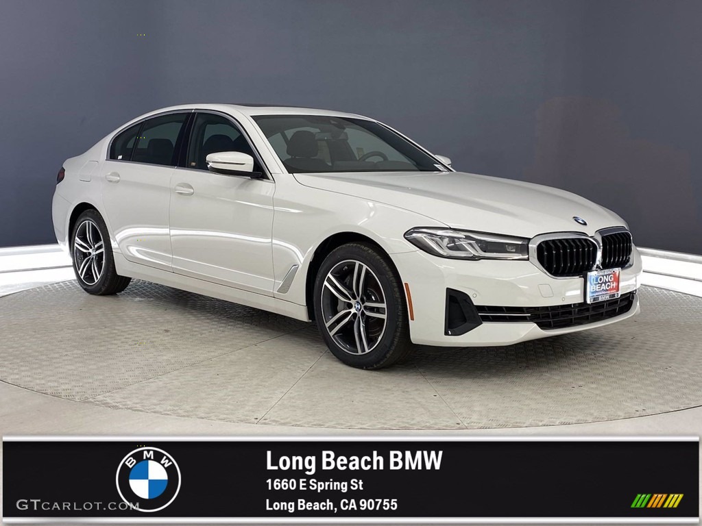 2021 5 Series 540i Sedan - Alpine White / Black photo #1