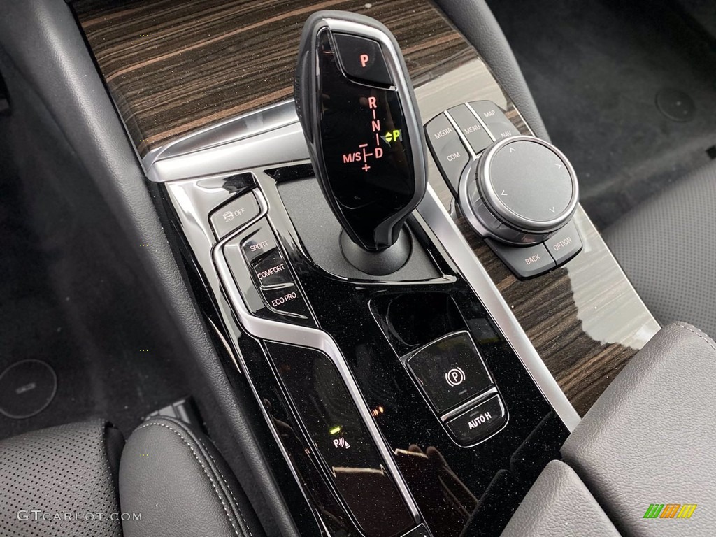 2021 5 Series 540i Sedan - Alpine White / Black photo #22