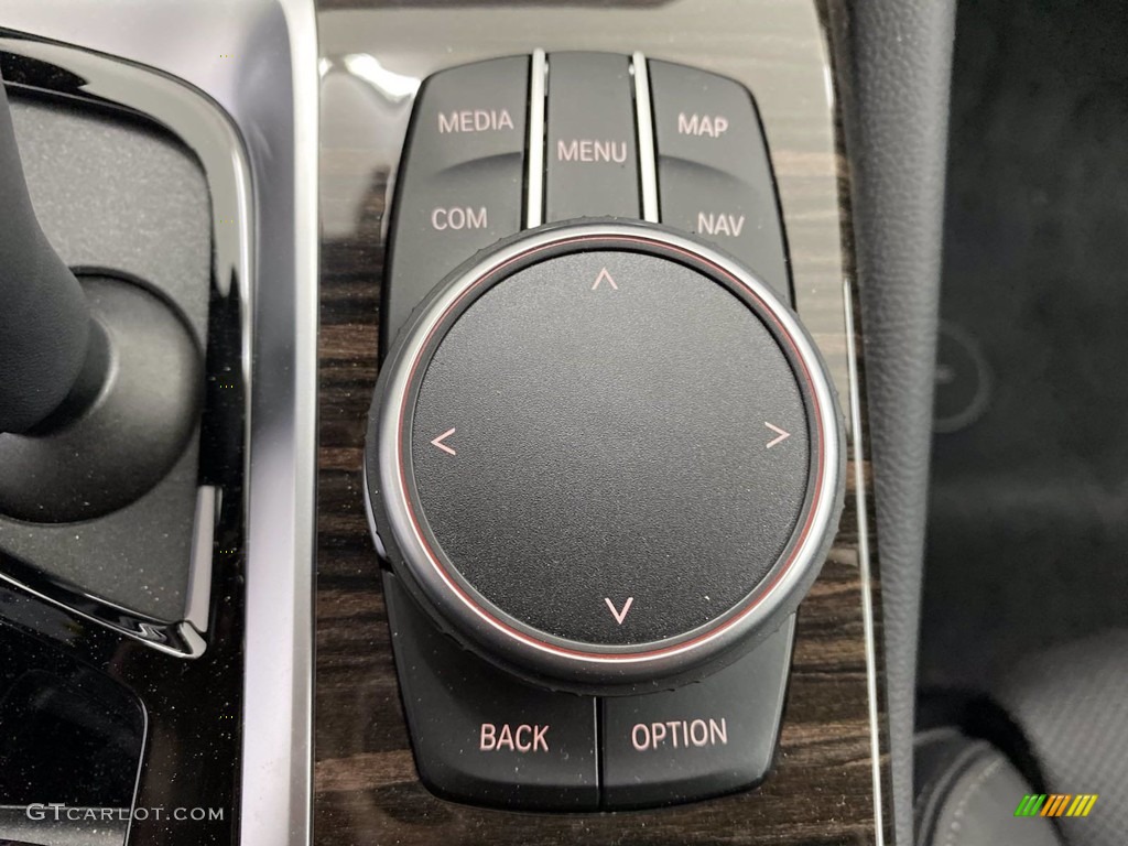 2021 5 Series 540i Sedan - Alpine White / Black photo #24
