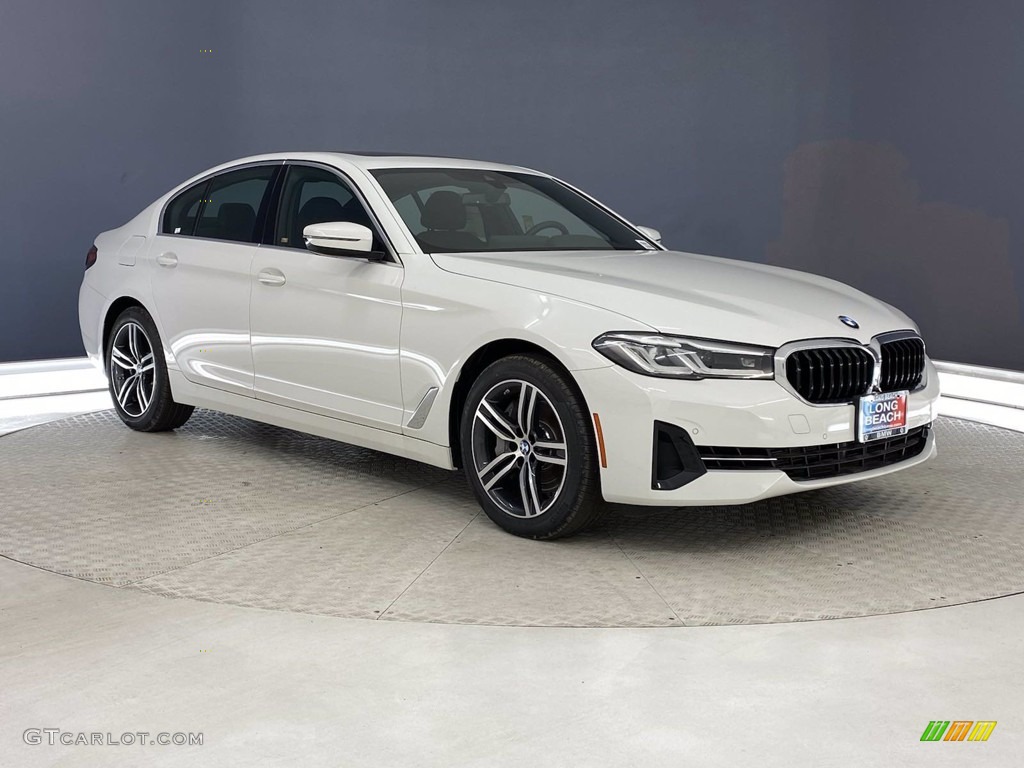 2021 5 Series 540i Sedan - Alpine White / Black photo #27