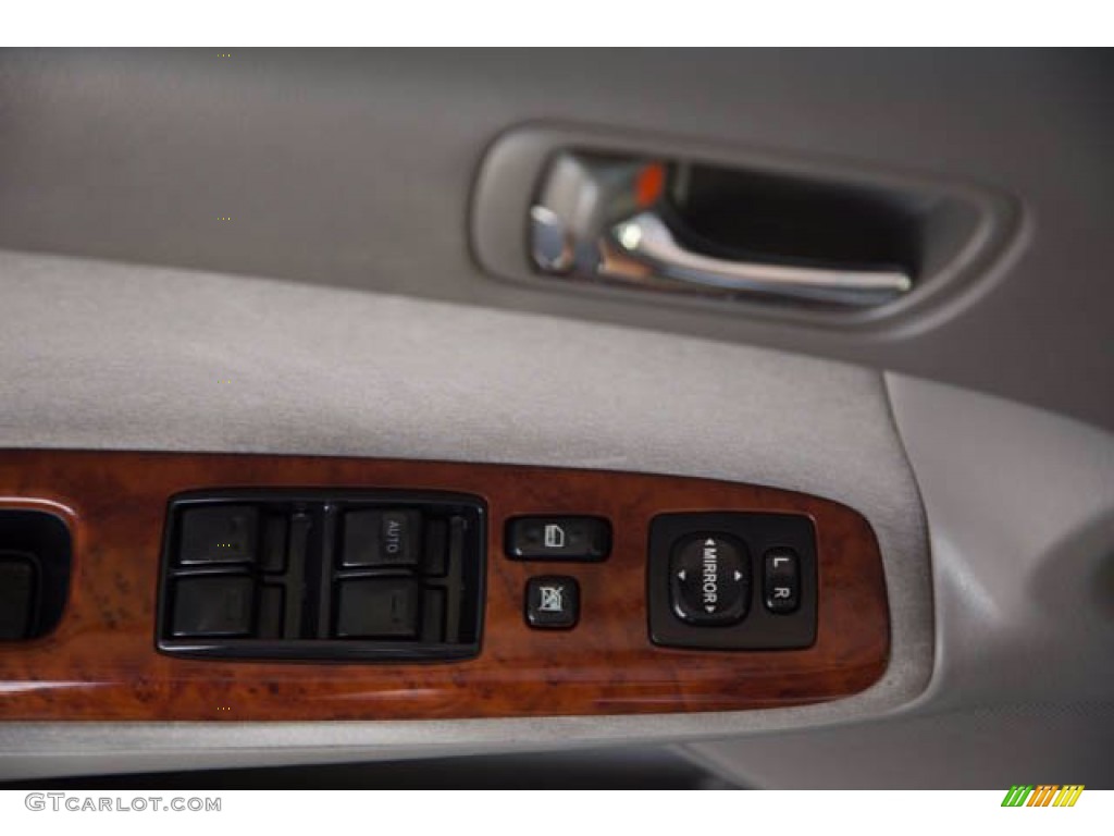 2003 Camry XLE - Lunar Mist Metallic / Stone photo #24