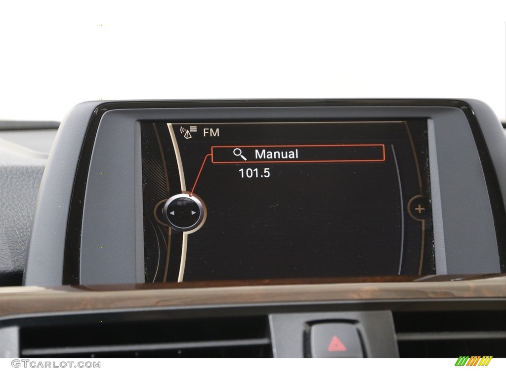 2013 3 Series 328i xDrive Sedan - Jet Black / Venetian Beige photo #10