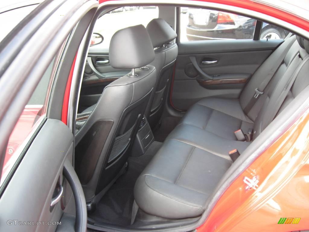 2006 3 Series 330i Sedan - Imola Red / Black photo #20