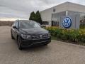 Deep Black Pearl 2021 Volkswagen Tiguan SE 4Motion