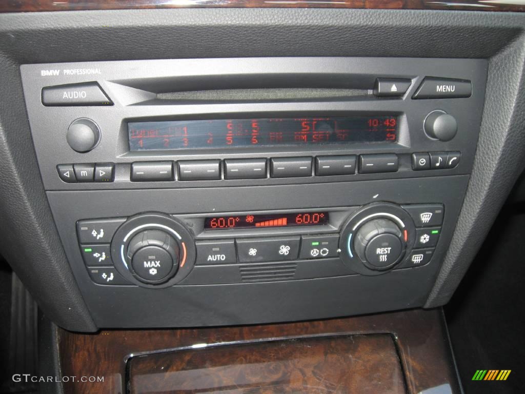2006 3 Series 330i Sedan - Imola Red / Black photo #24
