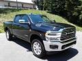 Diamond Black Crystal Pearl - 2500 Laramie Crew Cab 4x4 Photo No. 4