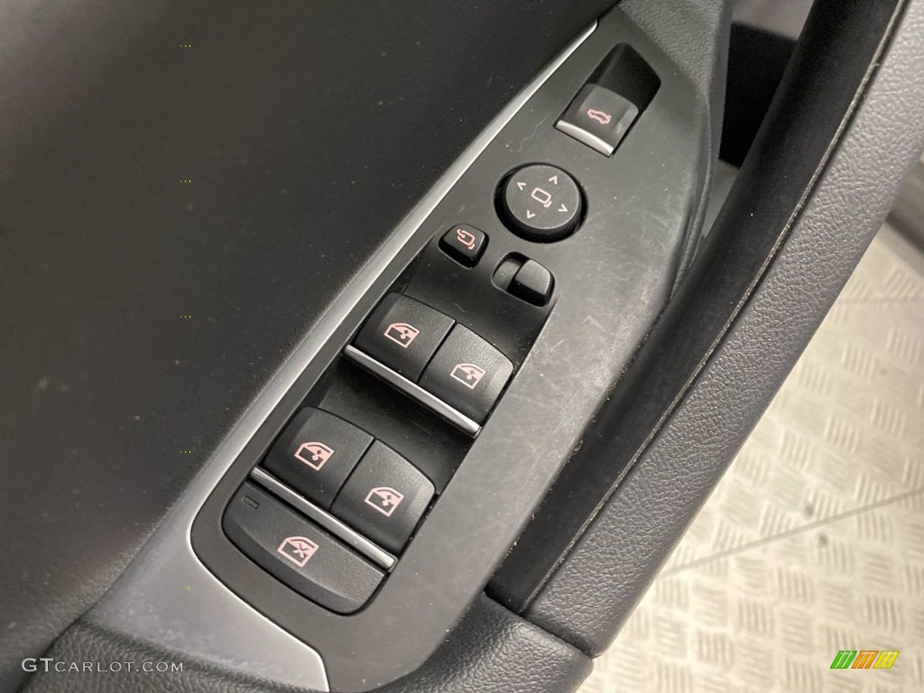 2019 X3 sDrive30i - Dark Graphite Metallic / Black photo #14